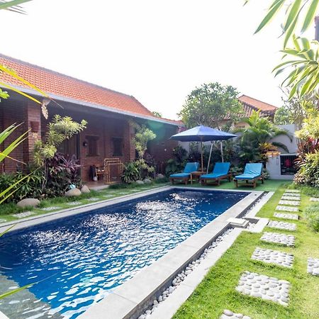 Pondok Juli Canggu Экстерьер фото