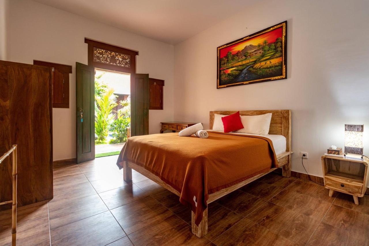 Pondok Juli Canggu Экстерьер фото